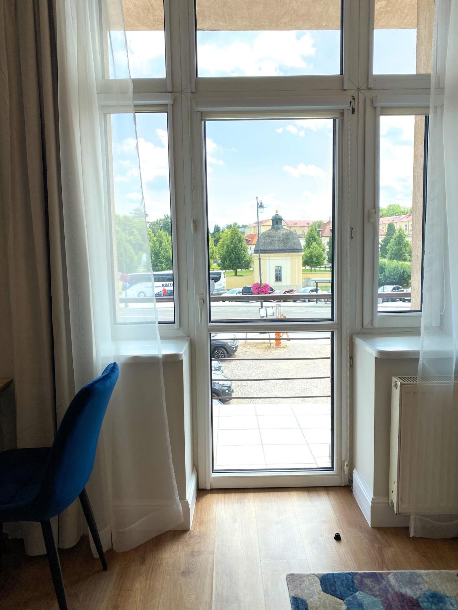 Apartamenty Palacowe Белосток Экстерьер фото