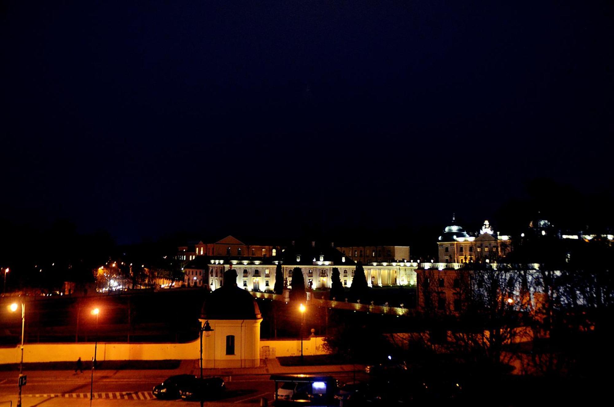 Apartamenty Palacowe Белосток Экстерьер фото